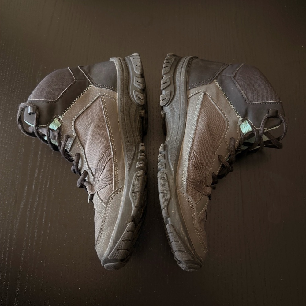 Quechua Gray and Mint Hiking Boots - Picture 3 of 10